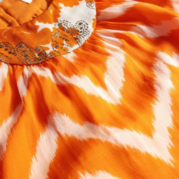 Milly Women’s Top Orange Chevron Sheer Beaded Neckline Lined Sleeveless Size 4 - Picture 8 of 10